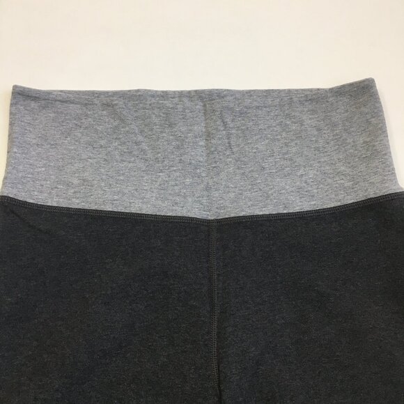 LULULEMON Athletica Gray Charcoal Adjustable Hem Wide Leg Pull On Crop Pant - Picture 2 of 11